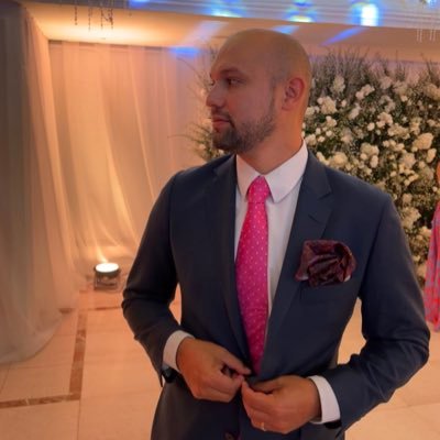 Crisflowers0292's profile picture. Abogado Especialista en Derecho Contencioso Administrativo