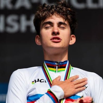 bienvenue sur le compte qui relie toute l’actualité de Paul Seixas, coureur de la Décathlon AG2R la mondiale Prochaine course➡️ Tour de l’Avenir🇫🇷.