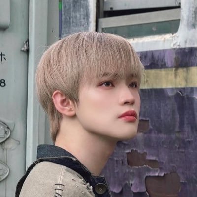 chenlecioux's profile picture. yo! dream shit for life | 25