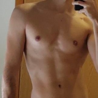 guapetee27's profile picture. Hombre de 28 años, alto, atractivo y con buen rabo.
Hetero que se derrite por una buena mujer guarra
pero que acepta una buena garganta o culo tragón femenino..