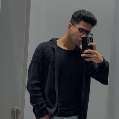 HElboraidy's profile picture. 𝗠𝗲𝗱𝗶𝗰𝗮𝗹 𝗦𝘁𝘂𝗱𝗲𝗻𝘁 || 𝗞𝗦𝗨 𝟭𝟮
