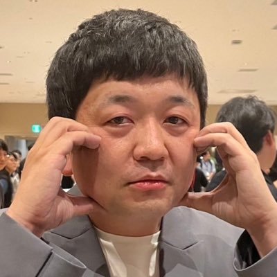 低侵襲小切開心臓外科手術。 24時間365日循環器疾患に即座に対応いたします。心臓大血管緊急手術依頼は03-5670-9950へ 小切開(MICS)冠動脈バイパス/小切開(MICS)弁膜症手術/大動脈手術/その他重症症例 たまに映像監修 手術動画https://t.co/EYXFueKmv7