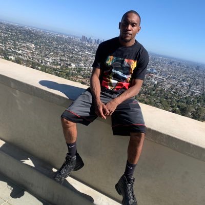 Ray_killem's profile picture. Keeping God first, then family! #BullsNation #DawgNation #FlightClub GABOY to the fullest. IG:king_raykillem sc: ray2fly