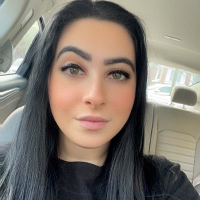 xo_demi_'s profile picture. pasta enthusiast & amateur wine connoisseur.