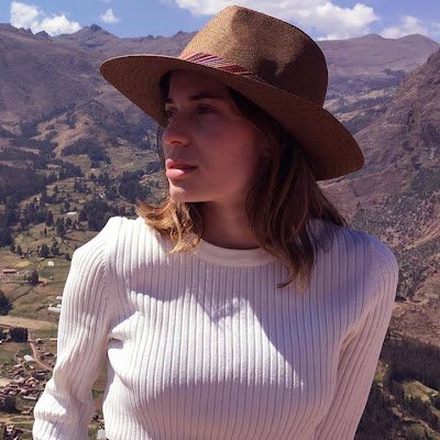 Lalazmf's profile picture. 