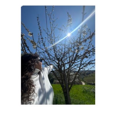 theawjan's profile picture. 