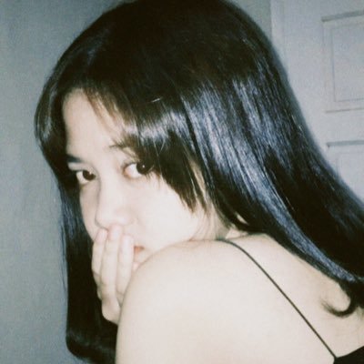 ditarchv's profile picture. chillin’ like a villain