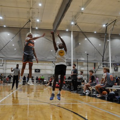 BHS27’ | Basketball SG/SF| 6’2| |175| cell: 216-659-3086| Ig:https://t.co/Zh4WUqrTQA