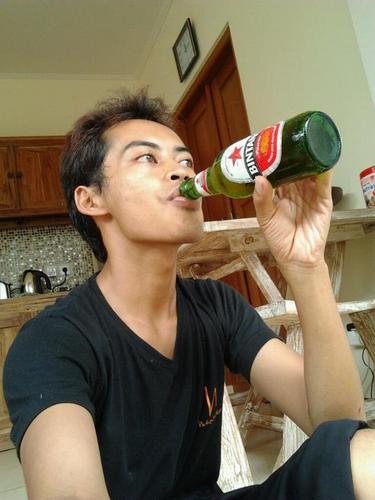 exzizt's profile picture. easy going....
care......
smooth.....but not smartest,,wakakakakakaa.......