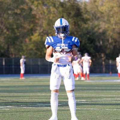 Class of 2027 South Park football- 5’8 155 lb - positions- ( OLB, Rb, Ss, slot) GPA-3.6, starting defense, offense, all conference OLB