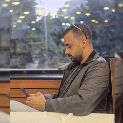 ✨Product Designer & UX/UI Designer✨
الحياة قصةٌ نَروِيها بخطواتنا ومحطاتها وتفاصيلها في رحلتنا، فاصنِع أثرك وأجعله طيّباً.