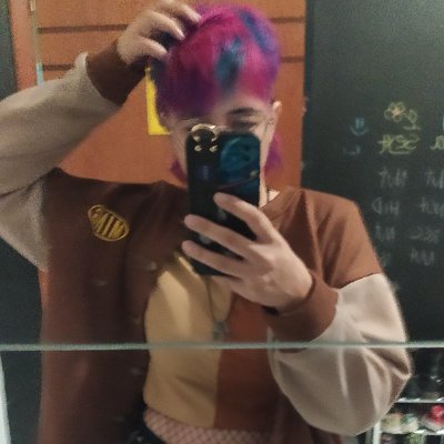 × 🏳️‍🌈
× taurus, gothic, art
× she/her