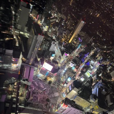 私は一人でいるのが嫌いで、一人でいるのが嫌いですが、私は一人でいるのに向いているし、一人でいるのに適していることも知っています。