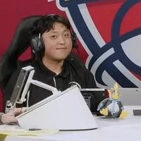Adrian S. (@sunmilkis) 's Twitter Profile