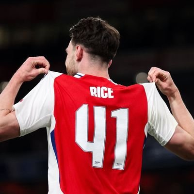 Ajas_jnr's profile picture. London is red 🔴|| arsenal biggest supporter 🫴🧘|| MESSI 🐐