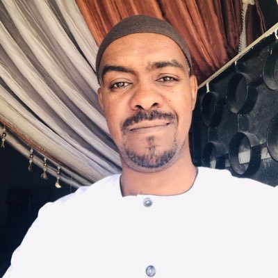 وَقَضَىٰ رَبُّكَ أَلَّا تَعْبُدُوا إِلَّا إِيَّاهُ وَبِالْوَالِدَيْنِ إِحْسَانًا
