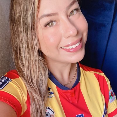 Moreliana & fiel aficionada del Atlético Morelia 🔴🟡#CanariosTwitteros 🐤 | IG: adiavalos
