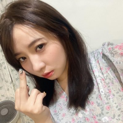我們要當一隻有禮貌的貓🇹🇼勳 Grocery Store 偶爾寫寫廢話的無聊地方😌歡迎附上自己的攝影作品私訊詢問、報價,工商、合作也歡迎~現在是社畜非誠勿擾。 聯繫請至FB