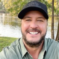Luke Bryan (@lukebryan2391) 's Twitter Profile