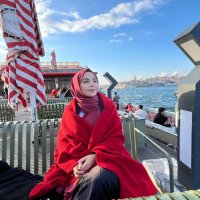 Elif Çelik (@iamelifcelik) 's Twitter Profile