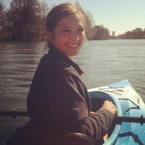 alliekdavis's profile picture. 