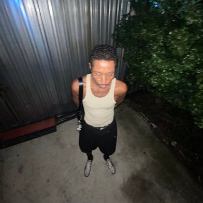 Uyyyyyyyyyyyl's profile picture. este tweet não é relevante