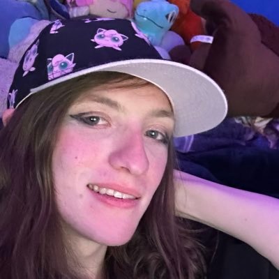 |18+ MDNI| 22, Iām Avie (she/her), Iām your silly local Miku obsessed tgirl :3, Dms open on sites šø https://t.co/fgHegTXxX1 šø https://t.co/HWxiAkvvL8 šø