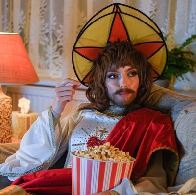 não leve em conta meus tweets ou leve sei lá tem hora. qé vdd