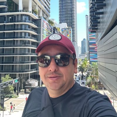 ManuelDiaz_'s profile picture. Padre de Isabel, Girardoteño, Abogado. Aca solo encontraran opiniones personales.