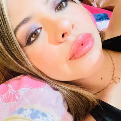 Angelitajuarez_'s profile picture. 