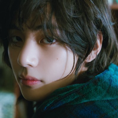 ZhangYiyin0106's profile picture. 