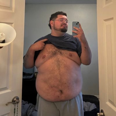 🐻/🐺 | 🏳️🌈 | NSFW 🔞 | ♍️ | wannabe pokémon master 🫵🏼 | feel free to say 👋🏼 | insta: bxbyjxyeee