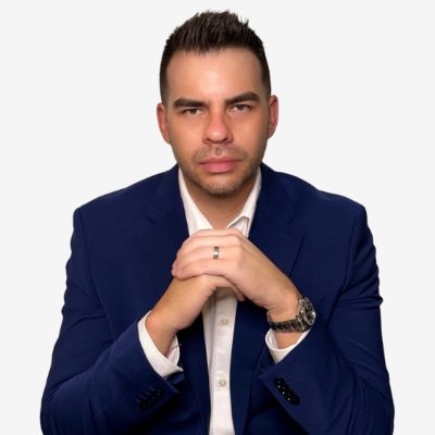 MikhailMatorra's profile picture. Husband. Family man. Curious mind.
Student of business, growth, style & intentional living.
Rooted in Bolivia 🇧🇴, Evolving in Miami 🌴.
Opinions are personal.