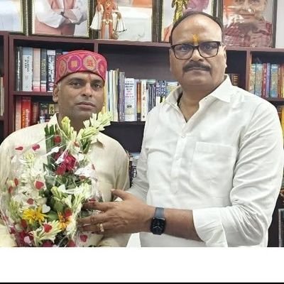 brijeshpathak8's profile picture. जिला सेवा प्रमुख नानपारा (राष्ट्रीय स्वयंसेवक संघ)
जिला अध्यक्ष पत्रकार प्रेस एसोसिएशन (बहराइच)
संवाददाता अमृत विचार नानपारा