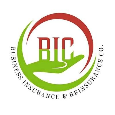 Technicienne en Électronique et en développement communautaire ,
je suis Burundaise