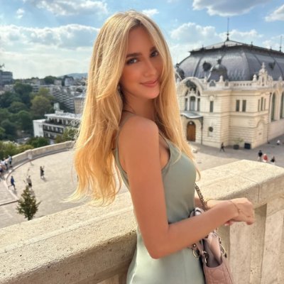 dyann58168's profile picture. Sunsets and surfboards – my idea of a perfect day😘