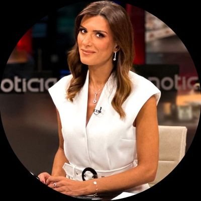 Anapatricia192's profile picture. Olá fãs! Esta é a minha conta privada onde partilho atualizações pessoais, momentos dos bastidores e pensamentos não filtrados, acompanhe🌹