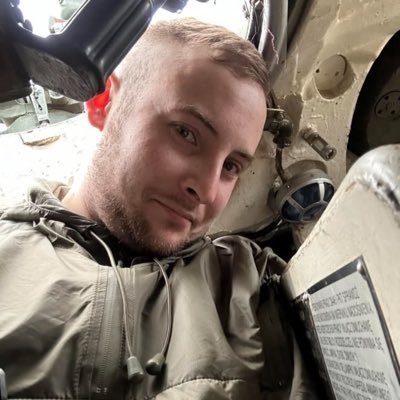 хтось намагався зламати мій обліковий запис .. я його відновив . Україна 🇺🇦 обов'язково має перемогти
