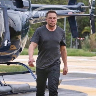 a groundbreaking entrepreneur and engineer transforming industries through innovation. 📈📉 founder of SpaceX, 🚀& • Tesla, Neuralink, and The Boring Company,