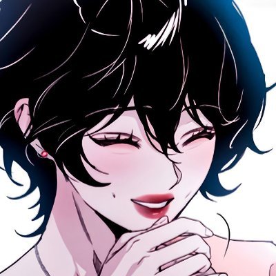 EnoraRvr's profile picture. 