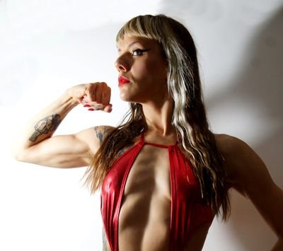 tiny_titaness's profile picture. 💪Session Wrestler, ⛓FemDom, 🎥 Custom Clips. sensual sadist, brutal beauty. @wb270wrestlers 📧tinytitaness@proton.me 🎁https://t.co/ucEGBjsAYr