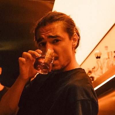 For bartenders who want to grow.
Tools, theory, techniques. New posts weekly.