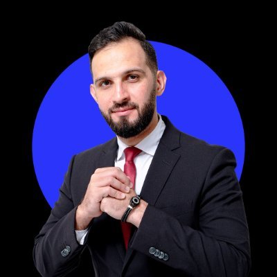 احضر دكتوراة في التسويق الالكتروني، مؤسس وشريك مؤسس لمجموعة من الشركات @emasteryacademy @mou5talif @waslworld للتسجيل في دبلوم التسويق المتكامل👇🏻