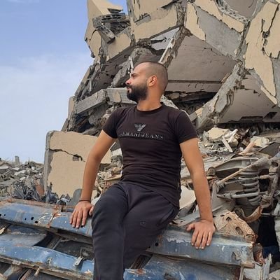 A young Palestinian man living under genocide in Gaza, trying to help his family 🕊️