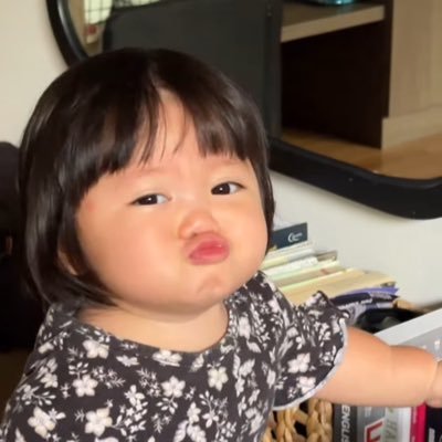 sharaliaaa's profile picture. 