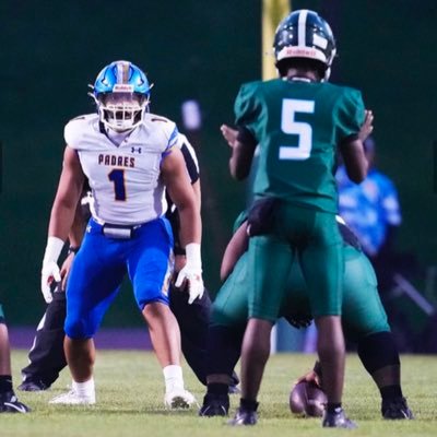 3⭐️Serra HS Varsity football and track/danny.m.niu.jr@gmail/24”/NCAA ID: 2302794496/GPA 3.94/ 6’ 220lbs
