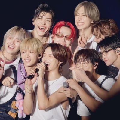 andTEAM_TR's profile picture. &Team'in Türkiye'deki ilk fan sayfası.              
    Amacım &TEAM'i olabildiğince çok insana tanıtmak