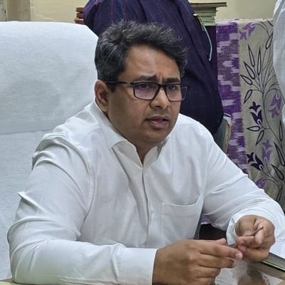 DM Jhansi Profile
