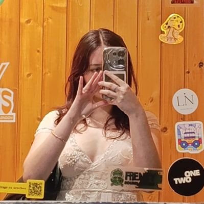 karla_zggz's profile picture. (⁠✿⁠^⁠‿⁠^⁠) (⁠◠⁠‿⁠◕) (⁠◡⁠ ⁠ω⁠ ⁠◡⁠)