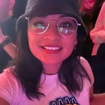 MayanFlores's profile picture. Mestiza ardiente de lengua libre.